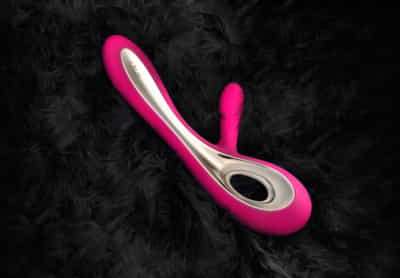 Lelo Soraya ダブルヘッドバイブレーター