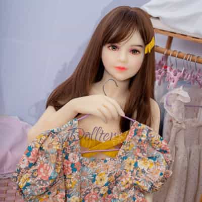 日本のドールター 130cm 平らな胸のロミー セックスドール