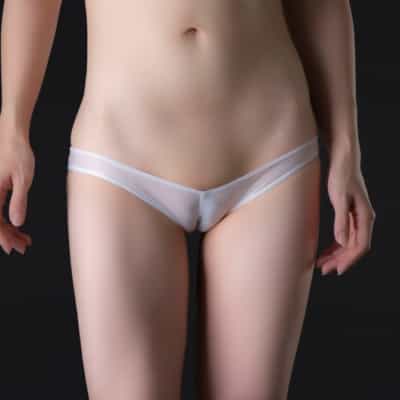 日本Execute Ultra-Thin Stretch Wedgie Short White Panty