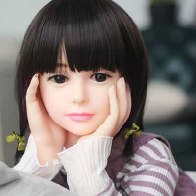 日本のロリ桐谷明子100CMセックス人形