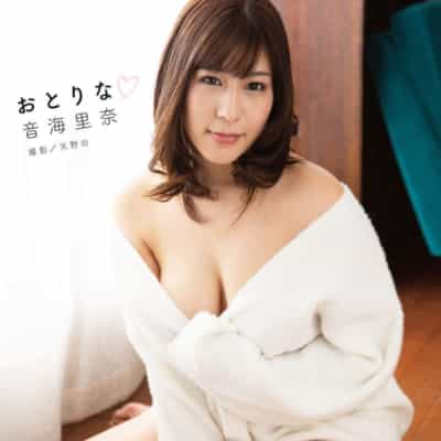 日本のAV女優 鳳ナの大量アダルト写真集