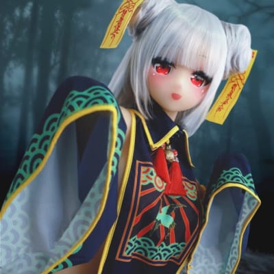 日本の人形青梅人形135cm 135G56コスプレアニメーションシリコン人形アニメ人形